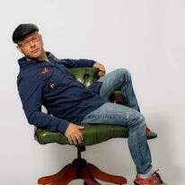 קובי עוז. | אריק סולטן