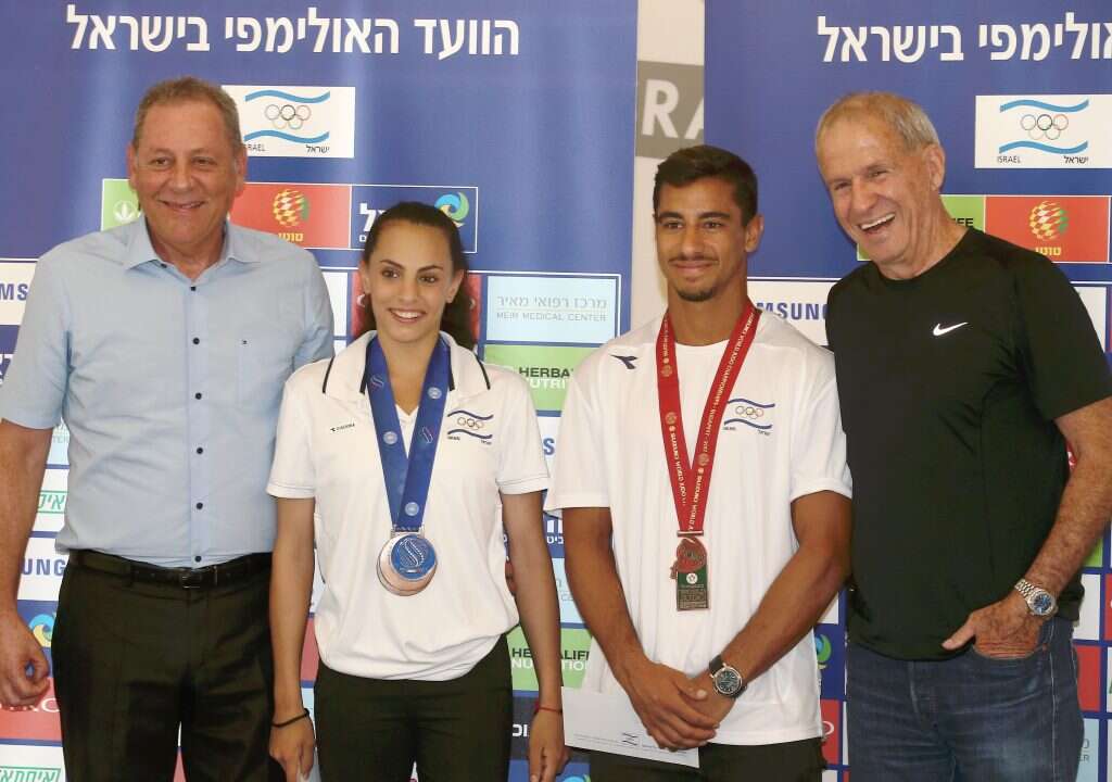 לינוי אשרם. | אלן שיבר