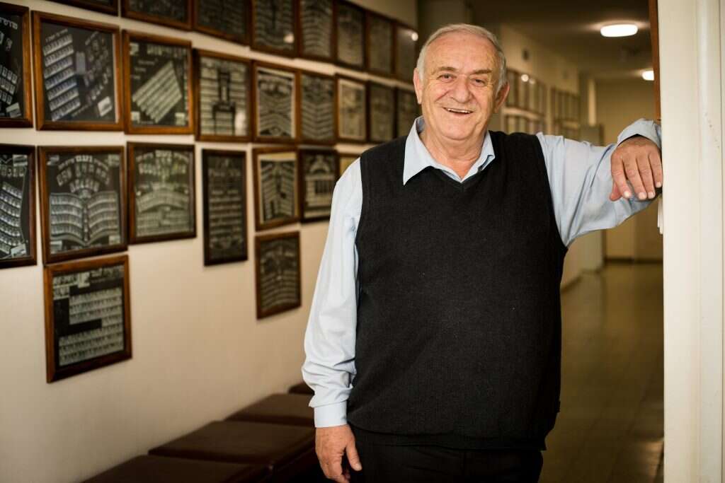 שמוליק בר לבב. | אריק סולטן