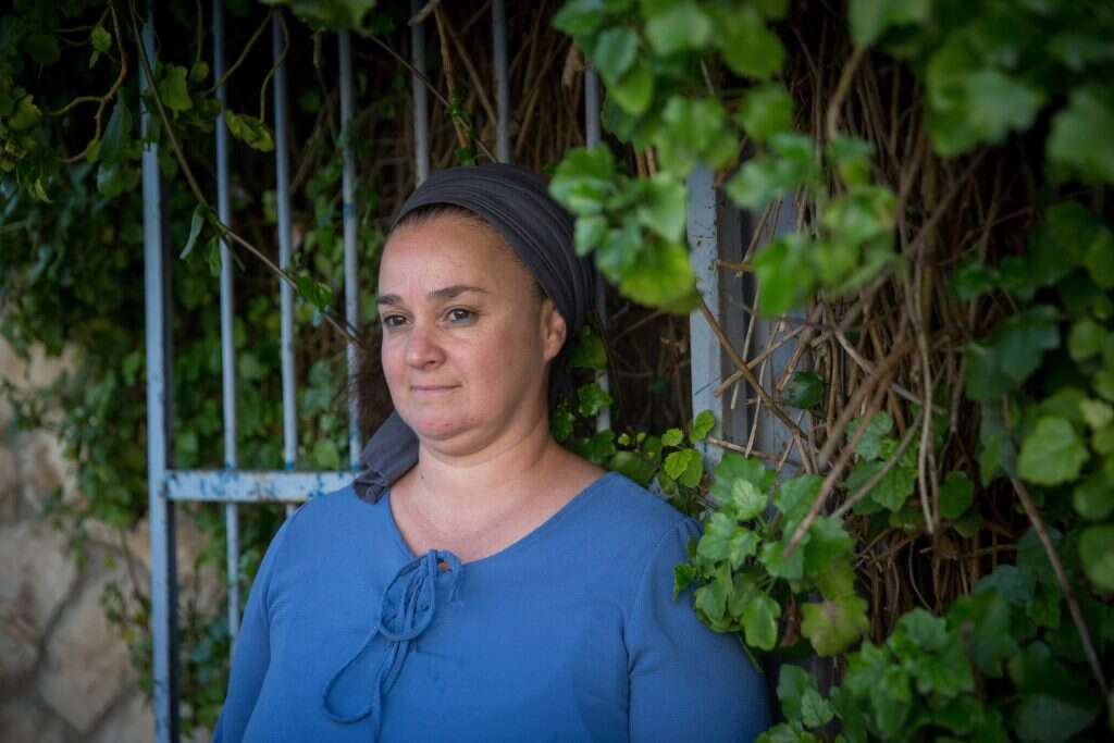 איריס גיספן. | מרים אלסטר, פלאש 90