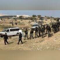 פעילות משותפת של כוחות משטרה וצבא. | EPA