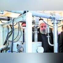 נשיא איראן חסן רוחאני בתערוכה גרעינית בטהרן. | EPA