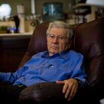 נשיא העליון לשעבר, השופט בדימוס אהרן ברק. | אריק סולטן