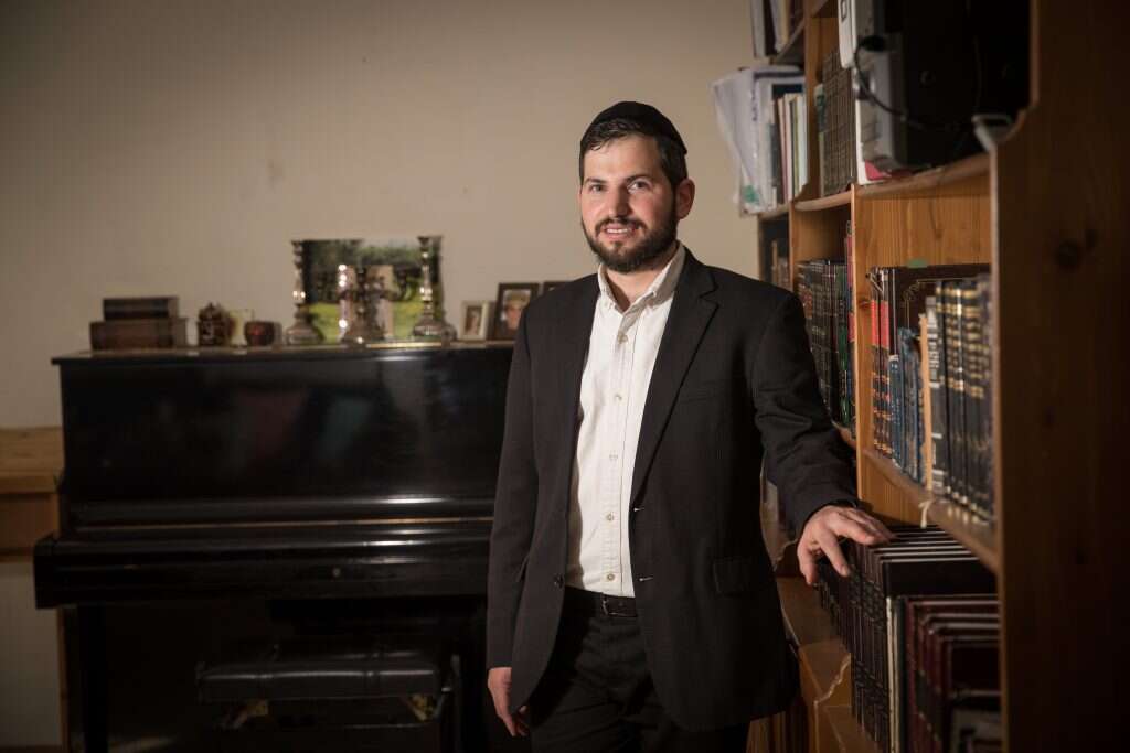 אביאל נריה. | יונתן זינדל, פלאש 90