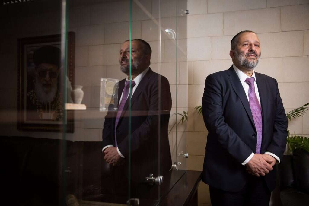 אריה דרעי. | הדס פרוש, פלאש 90