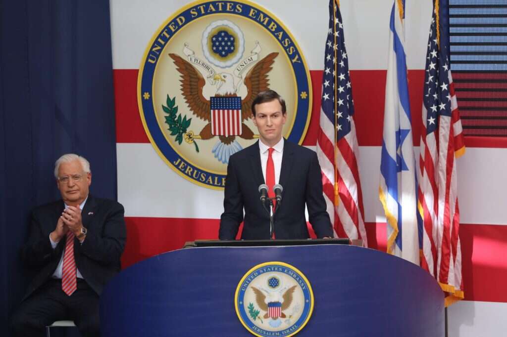 ג'ארד קושנר ודיוויד פרידמן בטקס חנוכת השגרירות. | יונתן זינדל, פלאש90