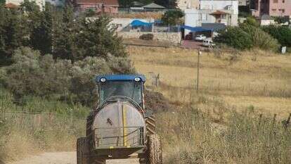 חקלאי בישראל. | אייל מרגולין- ג'יני
