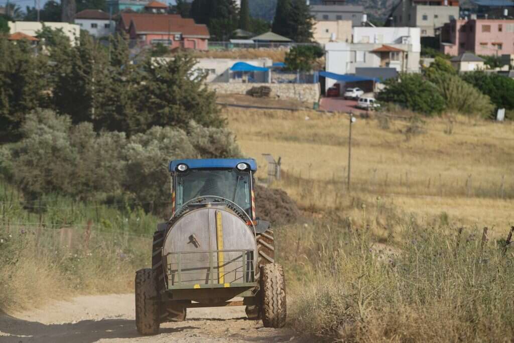 חקלאי בישראל. | אייל מרגולין- ג'יני חקלאי בישראל. | אייל מרגולין- ג'יני