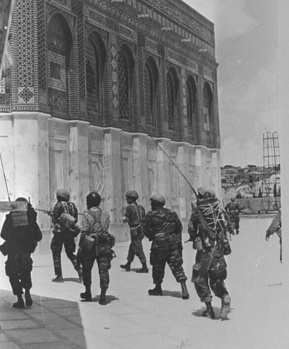 כיבוש הר הבית במלחמת ששת הימים. | לע"מ