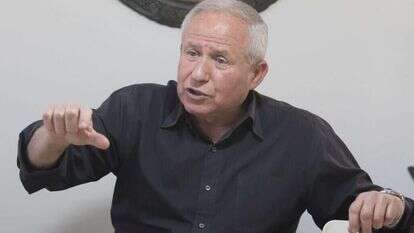 אבי דיכטר. | יוסי אלוני