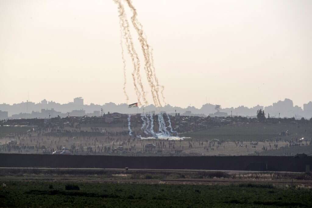 הפגנות על הגדר בגבול רצועת עזה. | EPA