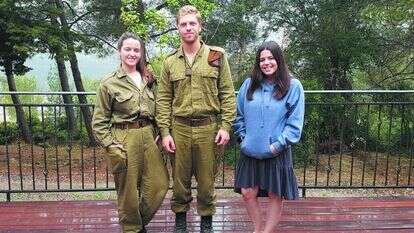 מימין: סוטניקוב, שליימוביץ' וקוגן. | רחלי מלק-בודה