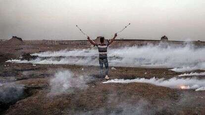 הפגנה על הגדר בעזה. | EPA