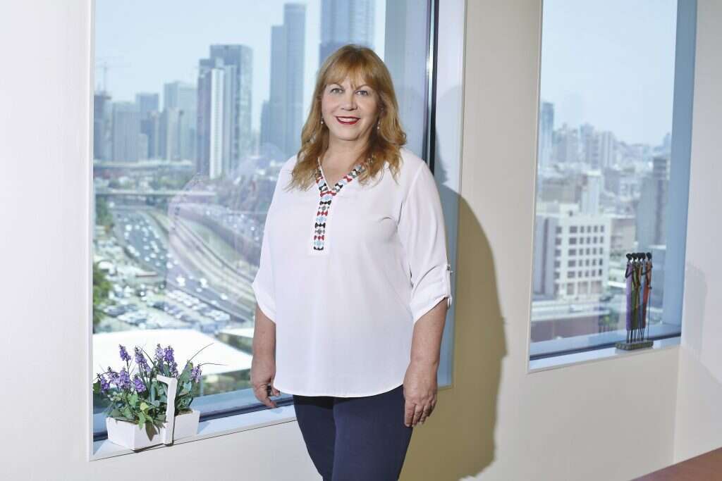 לבנת פורן. | דרור סיתהכל