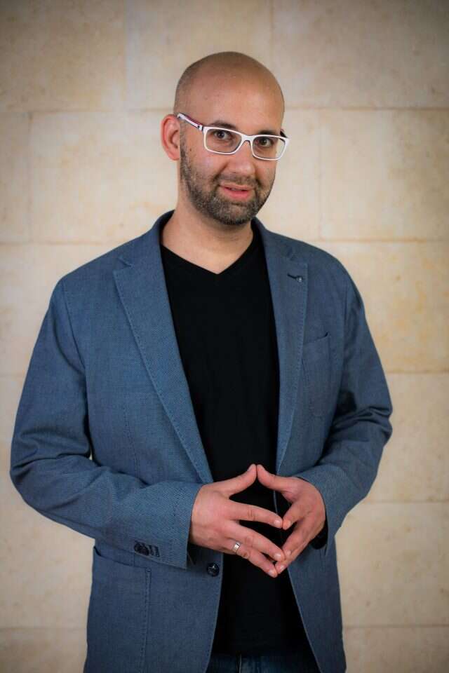 משה קלוגהפט. | אריק סולטן משה קלוגהפט. | אריק סולטן