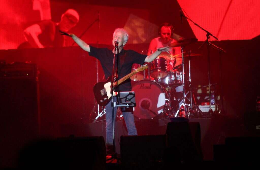 שלום חנוך. | גדעון מרקוביץ