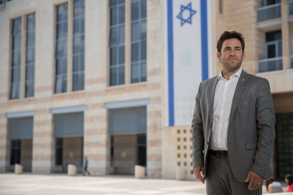 עופר ברקוביץ. | יונתן זינדל, פלאש 90