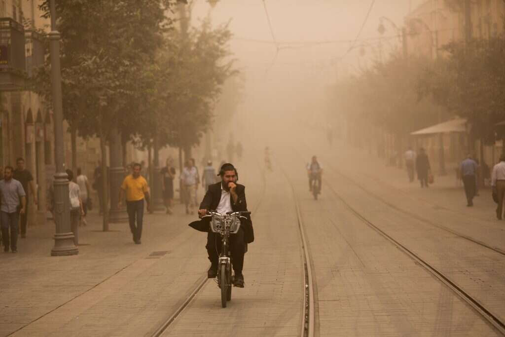 דתיים וחילונים בירושלים. | יונתן זינדל, פלאש 90
