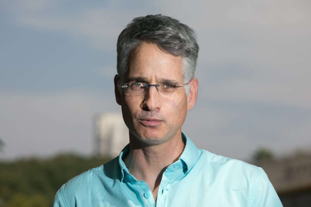 פרופ' רון מילוא. | יוסי אלוני