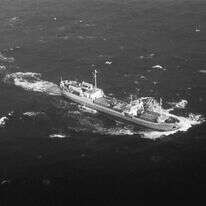 פעולות הצלה וחיפוש אחר הצוללת דקר. | באדיבות ארכיון צה"ל במשרד הביטחון, צלם במחנה: מיקי