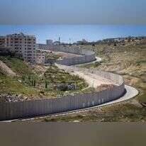 גדר ההפרדה בירושלים. | מרים צחי גדר ההפרדה בירושלים. | מרים צחי