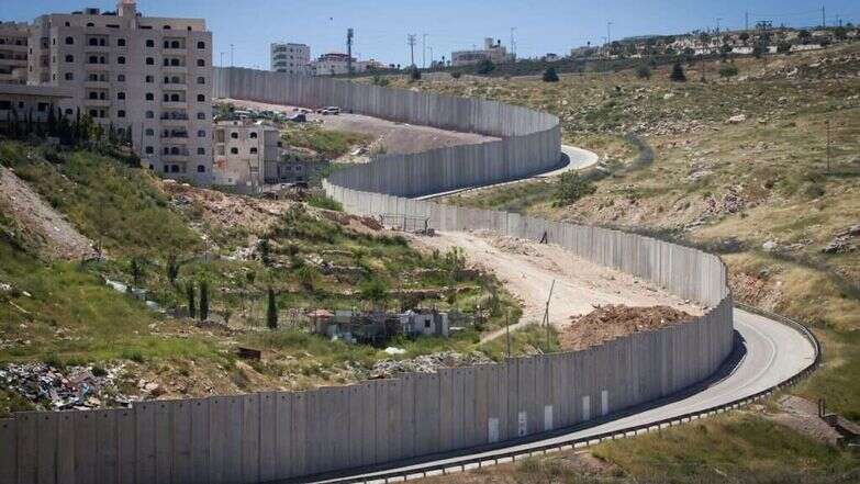 גדר ההפרדה בירושלים. | מרים צחי גדר ההפרדה בירושלים. | מרים צחי