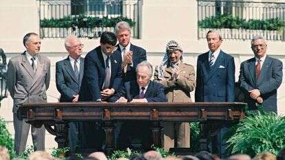 החתימה על הסכמי אוסלו, 1993. | אבי אוחיון, לע"מ