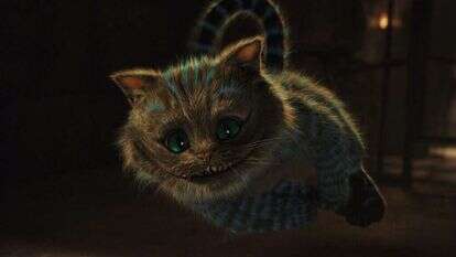 חתול הצ'שייר בסרט "אליס בארץ הפלאות". | באדיבות YES חתול הצ'שייר בסרט "אליס בארץ הפלאות". | באדיבות YES