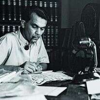 עזריאל קרליבך. | זולטן קלוגר, לע''מ