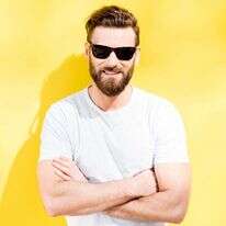 משקפי שמש. | שאטרסטוק