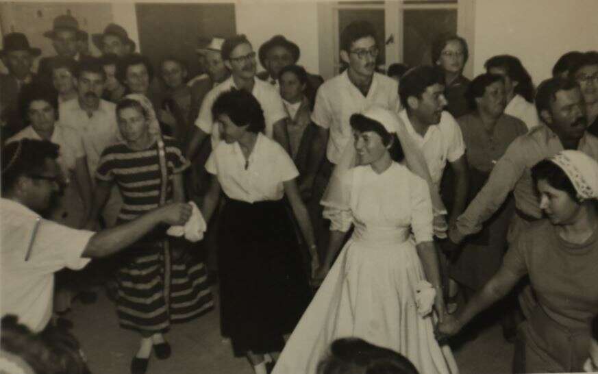 לאה ומוטק'ה רובינשטיין ביום חתונתם. | אלבום פרטי