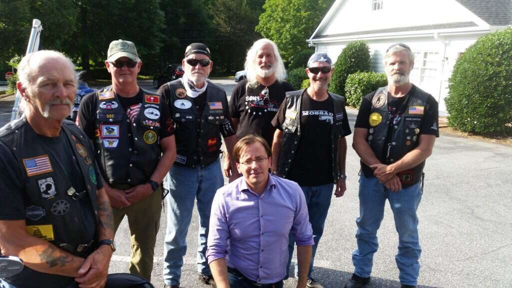 מתוך "טראמפלנד"