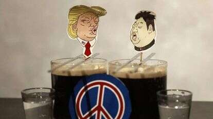 משקה לכבוד הפסגה ההיסטורית בין קים ג'ונג-און לדונלד טראמפ. | EPA