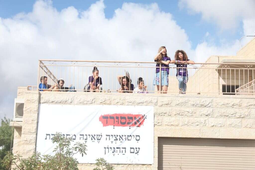 הריסת הבתים בנתיב האבות. | מרים צחי