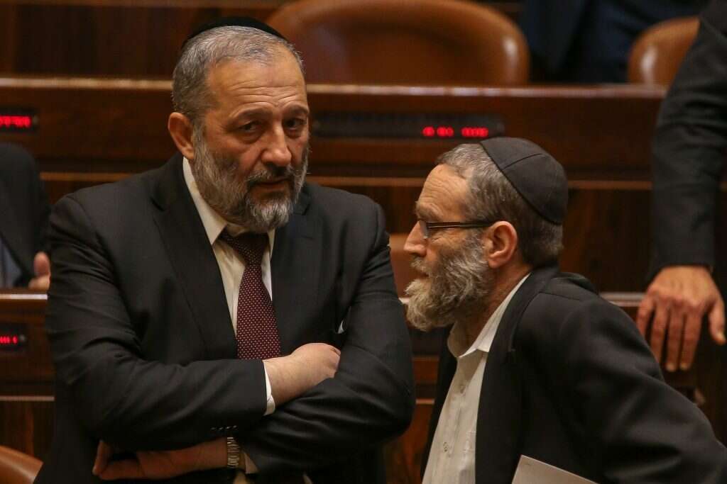 אריה דרעי ומשה גפני בדיון על חוק הגיוס. | אורן בן חקון