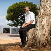 הרב יובל שרלו. | אריק סולטן