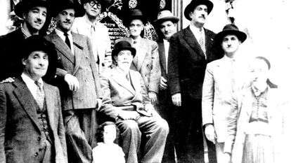 הרב סידי פרג' חלימי בחברת תלמידים ועמיתים. | באדיבות יוסף שרביט