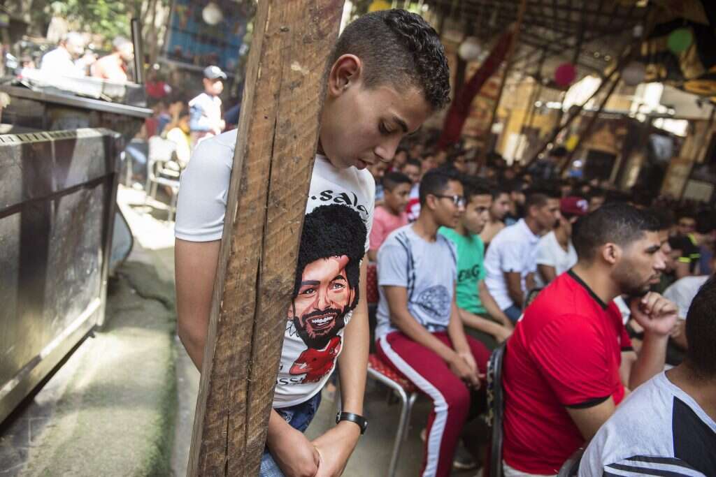 אוהד מצרי מאוכזב אחרי ההפסד לאורוגוואי. | EPA