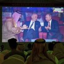 ולדימיר פוטין ובן סלמאן במשחק הפתיחה של המונדיאל. | AFP