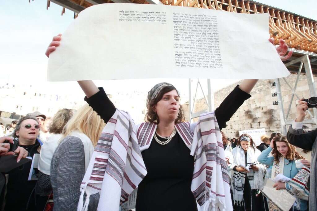 נשות הכותל. | מרים צחי