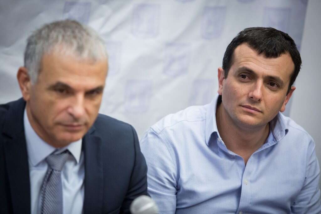 שי באב''ד ומשה כחלון. | הדס פרוש, פלאש90