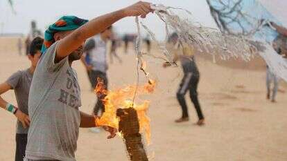 עפיפון חבלה. | AFP