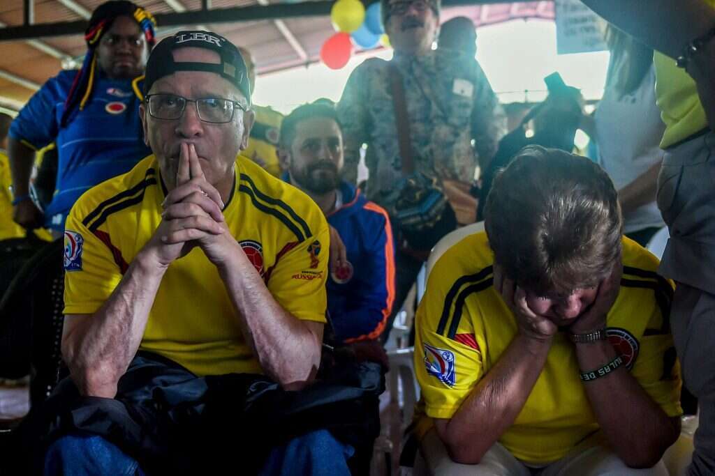 מנהיג הימין לשעבר בקולומביה, ארנסטו באז, מאוכזב מההפסד ליפן. | AFP מנהיג הימין לשעבר בקולומביה, ארנסטו באז, מאוכזב מההפסד ליפן. | AFP