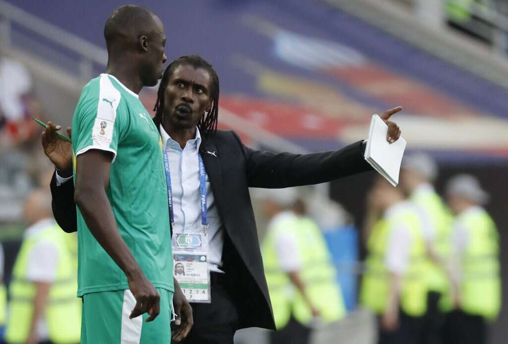 מאמן נבחרת סנגל, אליו סיסה. | EPA מאמן נבחרת סנגל, אליו סיסה. | EPA