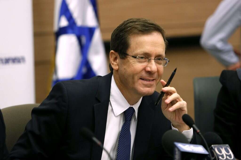 יצחק הרצוג. | דודי ועקנין