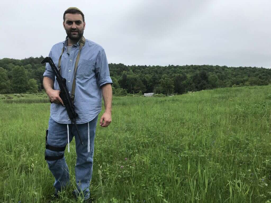 יונתן שטרן. | אריאל שנבל
