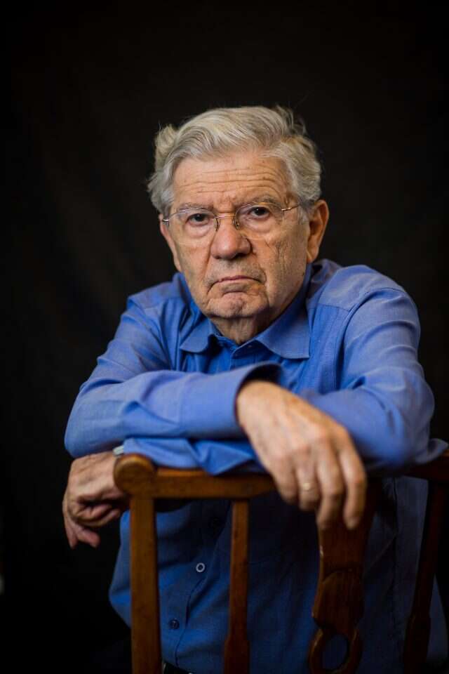 אהרון ברק. | אריק סולטן