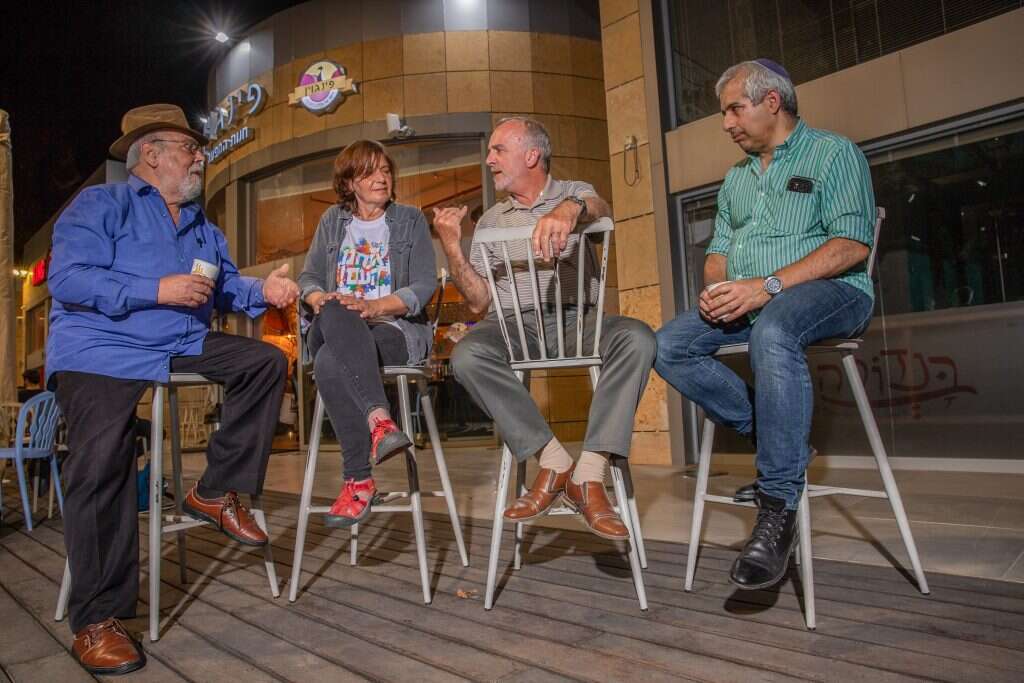 פורום שפירא. | יוסי אלוני