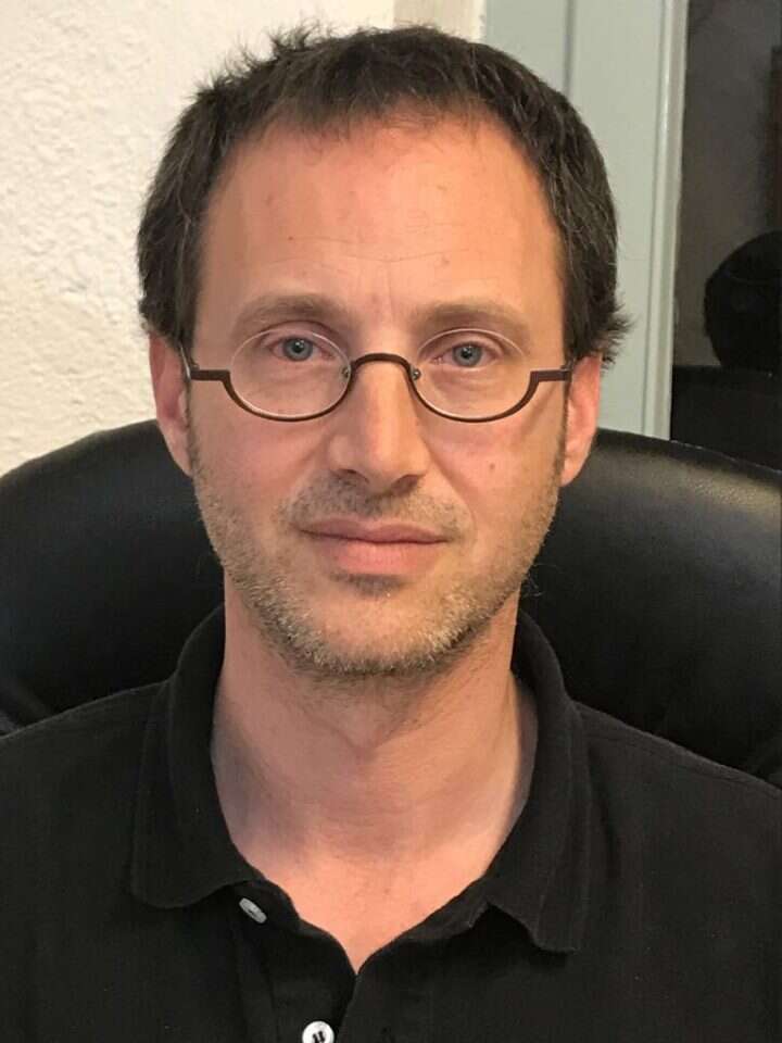 עו"ד אבי סגל