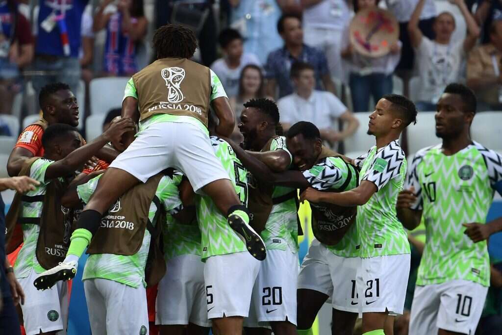 שחקני נבחרת ניגריה חוגגת את הניצחון על איסלנד. גם מסי חגג.. | AFP